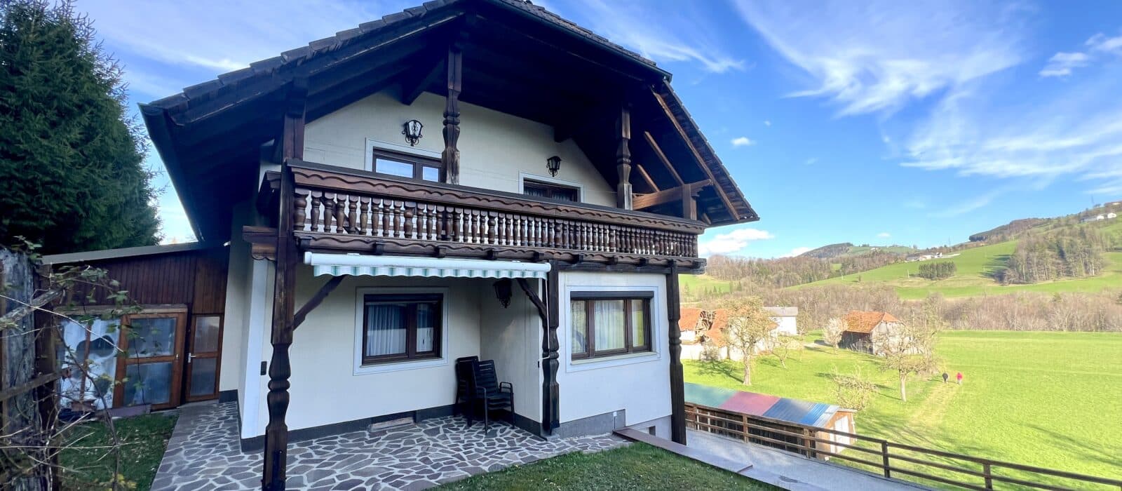 Einfamilienhaus in 4593 Untergrünburg: Haus mit Terrasse und Balkon, Wohnfläche 124 m²