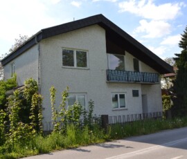 Einfamilienhaus in 3200 Ober-Grafendorf: Außenansicht, 1.400 m² Garten