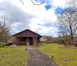 Grundstück in 4073 Wilhering: Grundstück mit Wohnhaus, Grundstücksfläche 1.200 m²